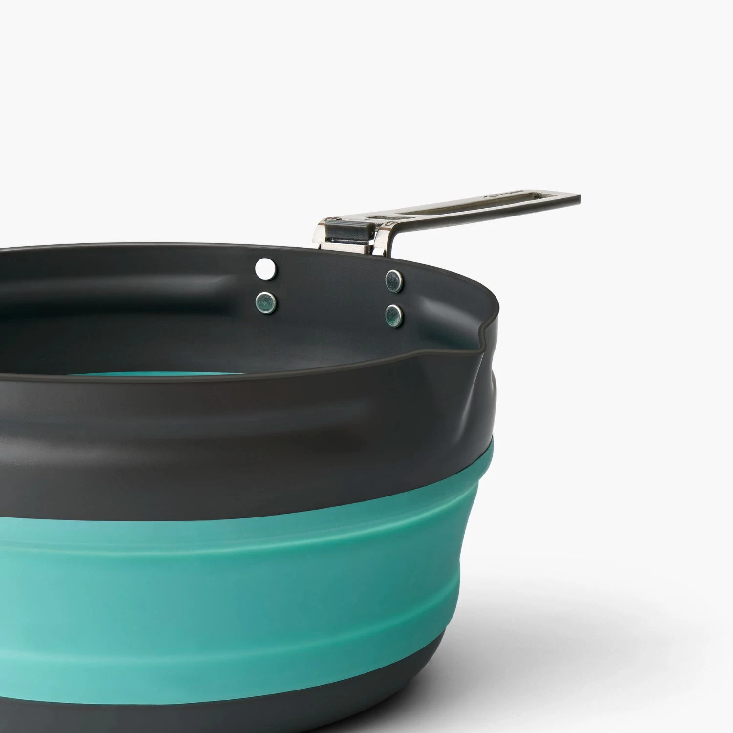 Sea To Summit Frontier Collapsible 2.2L Pouring Pot 7 Sea To Summit Frontier Collapsible 2.2L Pouring Pot - Image 5