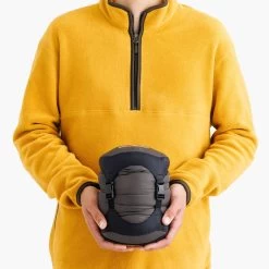 Sea To Summit Spark Womens Down Sleeping Bag -9°C -Camp Life Shop SparkDownSleepingBagWomens 1C 30FRegular ASL041071 331703 MODEL 1 a98aec8e d810 4a7a adef b51ab92e6015