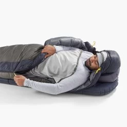 Sea To Summit Spark Pro Down Sleeping Bag -1°C -Camp Life Shop SparkProDownSleepingBag 1C 30FRegular ASL041071 050103 MODEL 4
