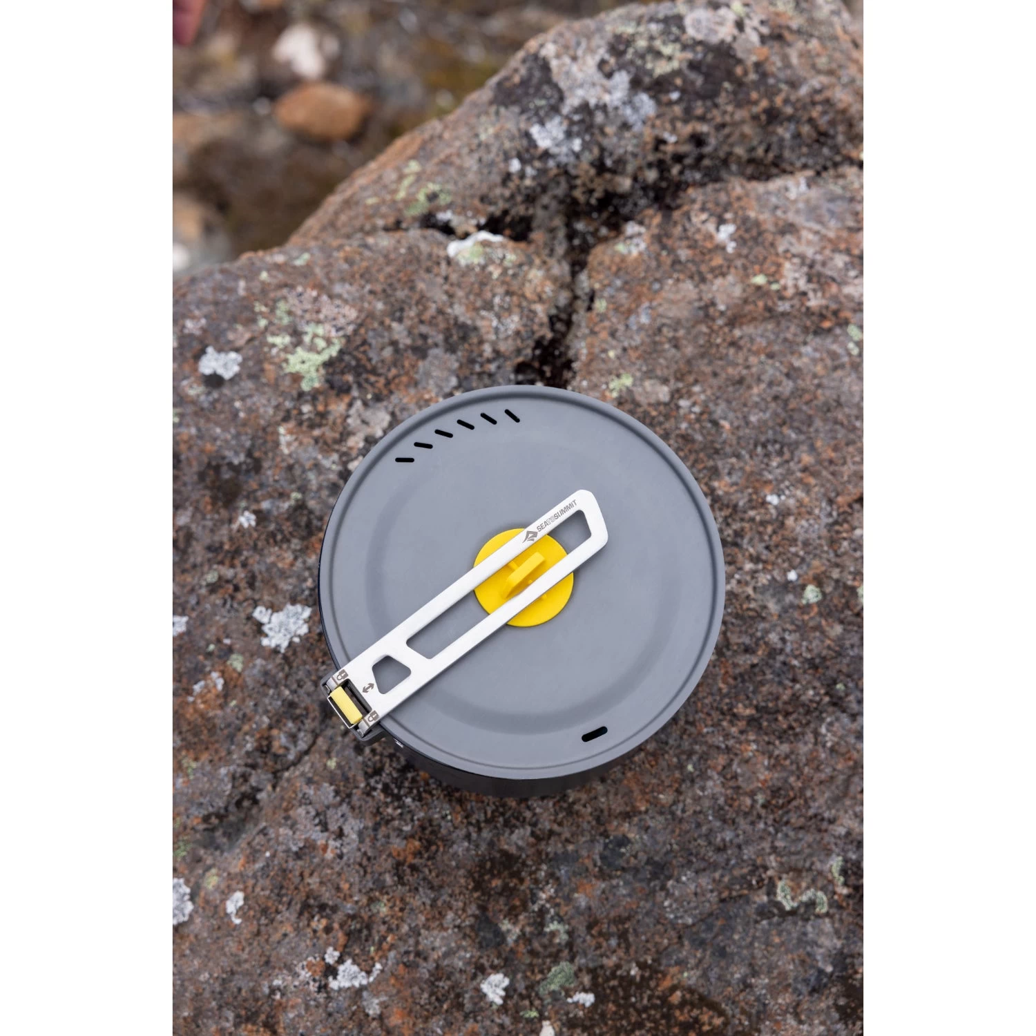 Sea To Summit Frontier Ultralight One Pot Cook Set (1 Person, Small 3 Piece) 9 Sea To Summit Frontier Ultralight One Pot Cook Set (1 Person, Small 3 Piece) - Image 7